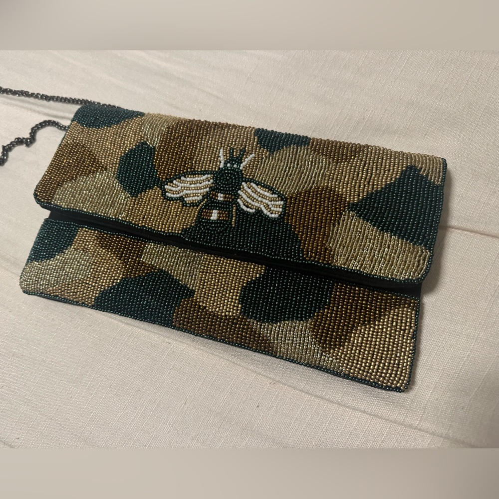 NEW! Shirdee beaded purse!